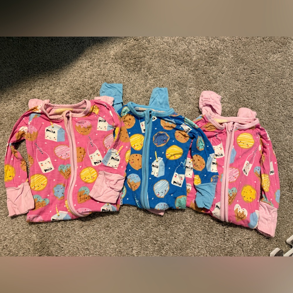 Little Sleepies 0-3 months bundle of 3